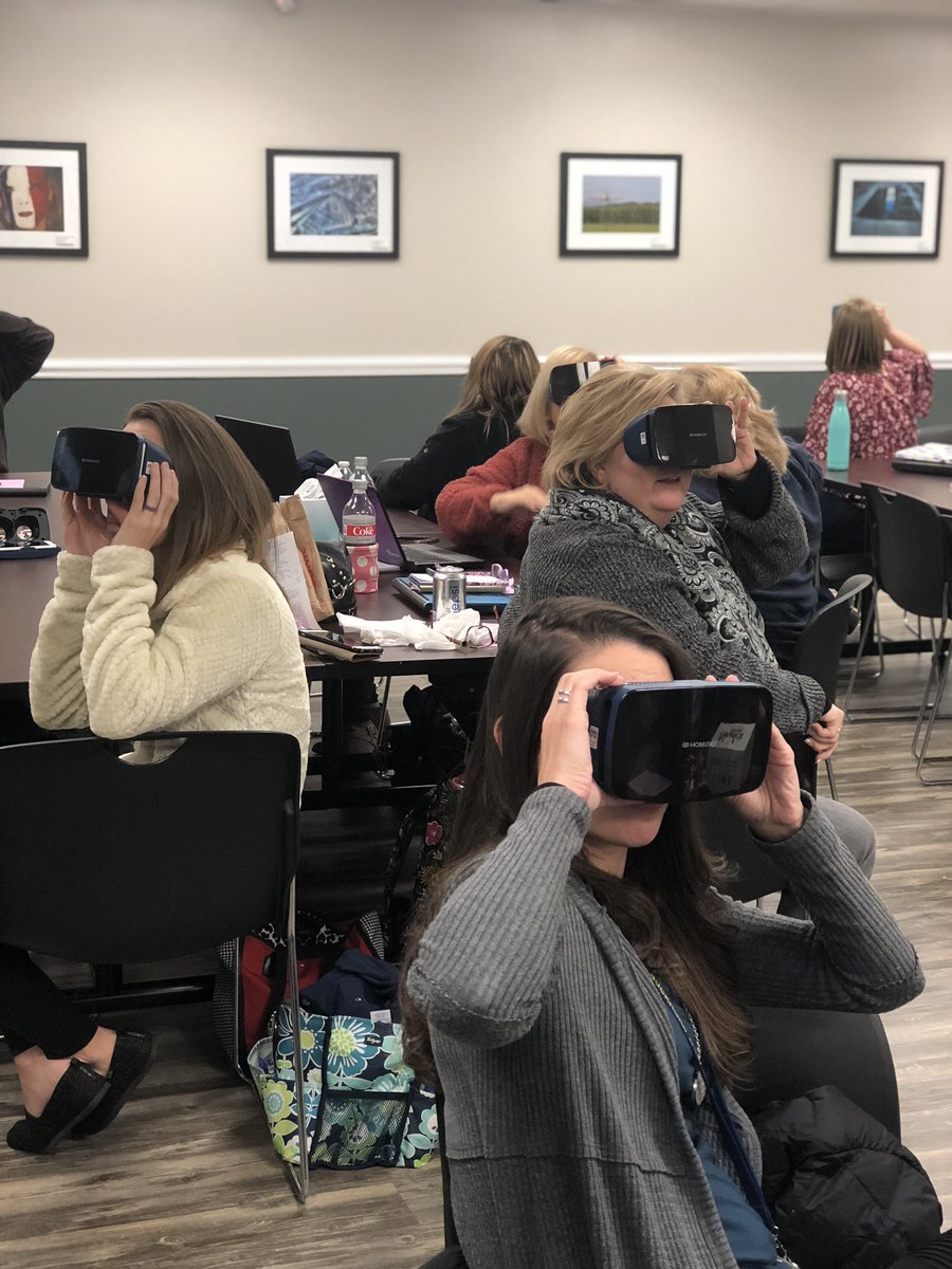 ShemikaStinnett's tweet photo. Principals @MadCoSchools please beware your @MadCoTIMS have fallen in ❤️ with the @GoogleForEdu Expedition Cart! #MadCoTIMS #AllMeanAllMCSS https://t.co/Sgf4UFFv0x