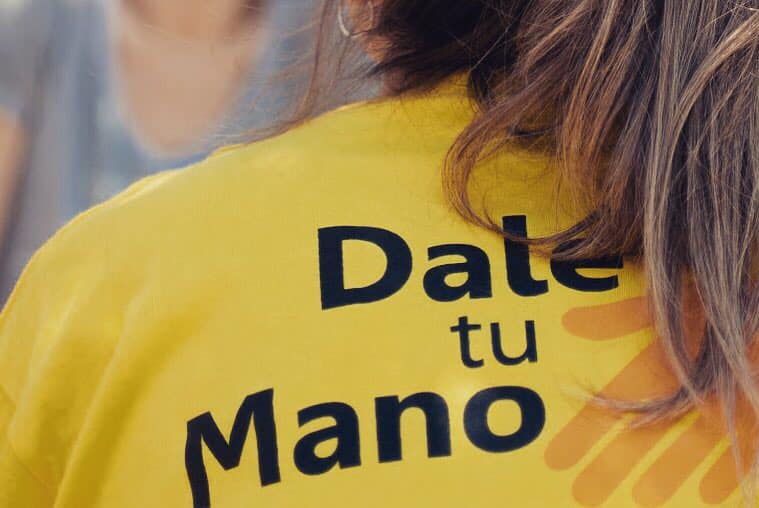 DaleTuMano's tweet photo. ¡Empezamos la #selección de becados 2019! Se hicieron entrevistas en Sta Victoria y Sta María. En estos días se están realizando en Salta y Tucumán. Estamos felices, DTM sigue creciendo y + chicos podrán acceder a las becas. Sumate como padrino o amigo  ✏️ info@daletumano.com.ar https://t.co/PJNLTUebO6