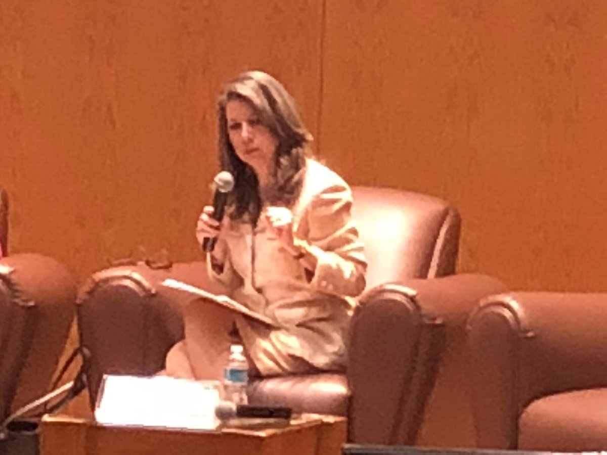 usem's tweet photo. “No podemos mejorar la calidad de vida si no existen programas sociales que busquen atacar estos problemas” Katyna Argueta. 
#CompromisoSocialITAM @UNDP @PStoplight https://t.co/nY2ArQDrbk