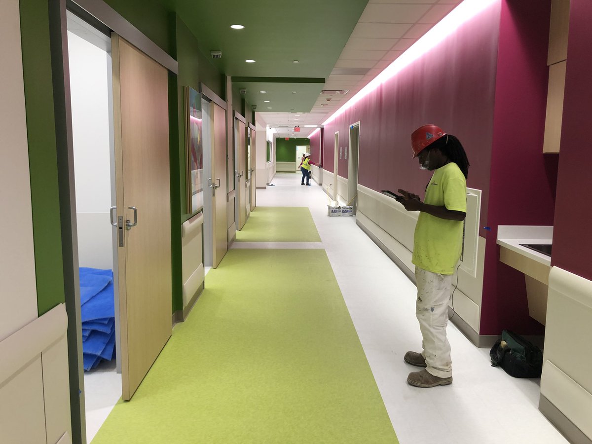 lizkohTV's tweet photo. Did you know each floor of the new @TheLakeHealth Children’s Hospital has a unique Louisiana theme? Each hallway is a fun color and even the medical cabinets are decorated with wildlife found in Louisiana. 🐊 #LetsBuildAmazing @WAFB https://t.co/uFJSvAXw6t