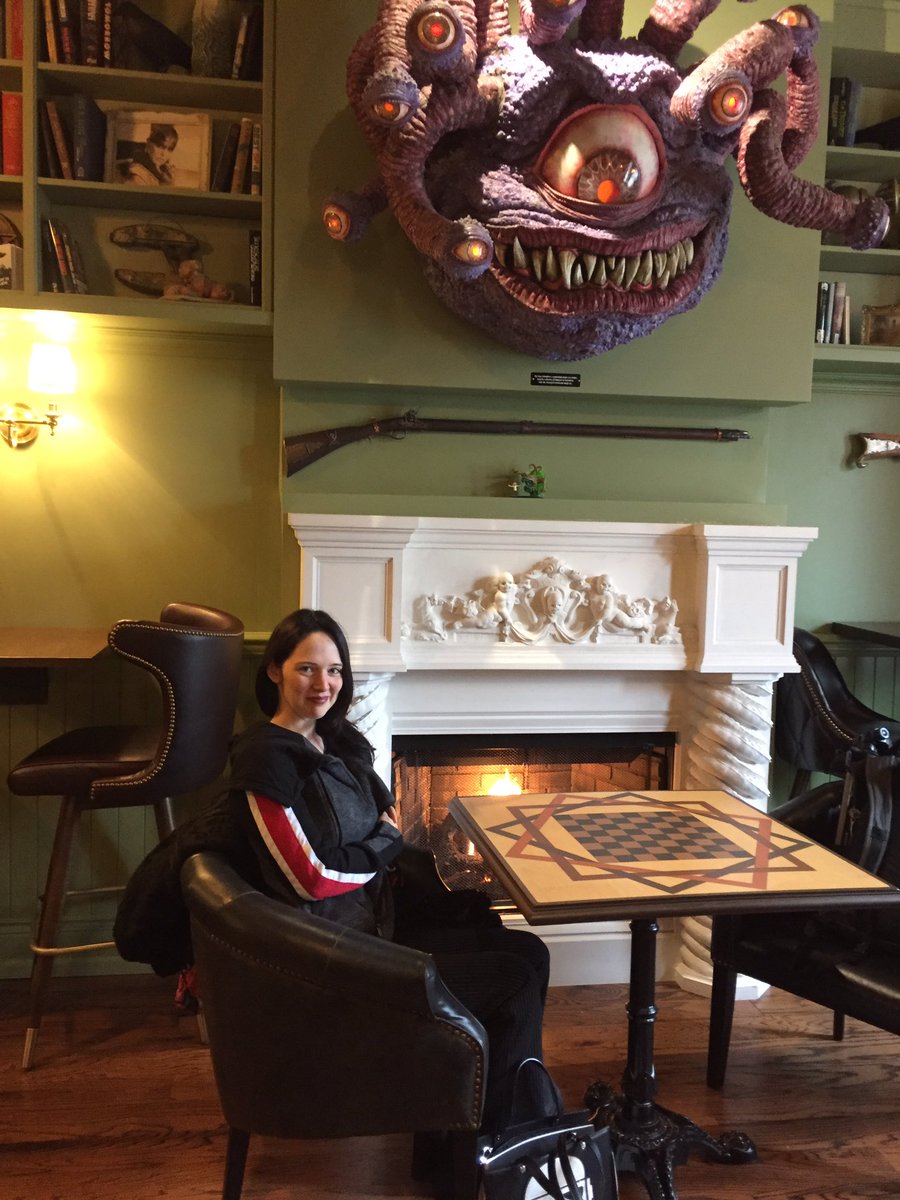 TheGOodSweetsTO's tweet photo. Took a tour of our new fav geeky hang out @stormcrowmanor and we have to say THIS is the droid you’re looking for! #geekTO #toronto https://t.co/DsdgoyLnCp