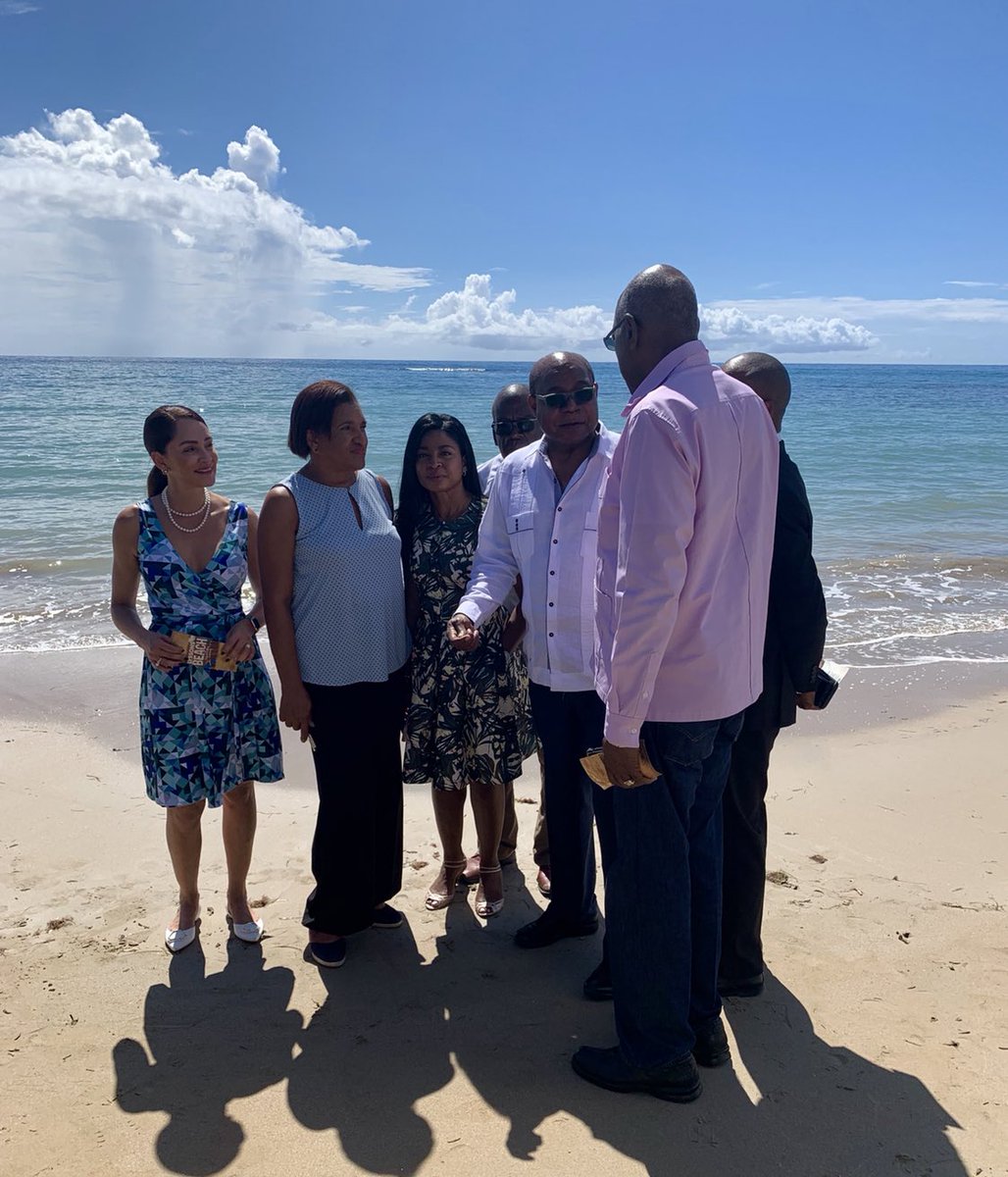 annmarievazja's tweet photo. Thrilled to be at the #ribboncutting ceremony of #LyssonsBeach in #StThomas with @tourismja #EdBartlett #DestinationStThomas Its a stunning beach with all facilities in place for our enjoyment #Jamaica #Jamaicans #OneJamaica 🇯🇲🙏🏼❤️ https://t.co/ugxSqnp1Vp
