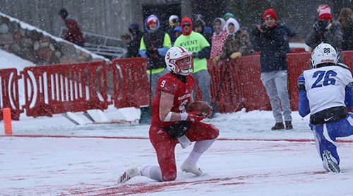 Scenes from a D3 Football Game, SJU vs. Thomas More University ow.ly/tUk830mCof0