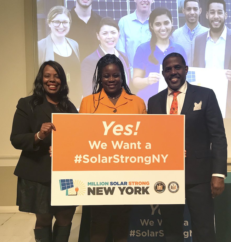 votesolar's tweet photo. Inspired by all the Brooklyn lawmakers standing up to say YES to a #SolarStrongNY! They're standing for local jobs, healthier communities and meaningful #climatechange action. Hear for yourself why NY leaders support one million #solar households >> https://t.co/vH5IBFfnmB https://t.co/l4tRfTSxmi