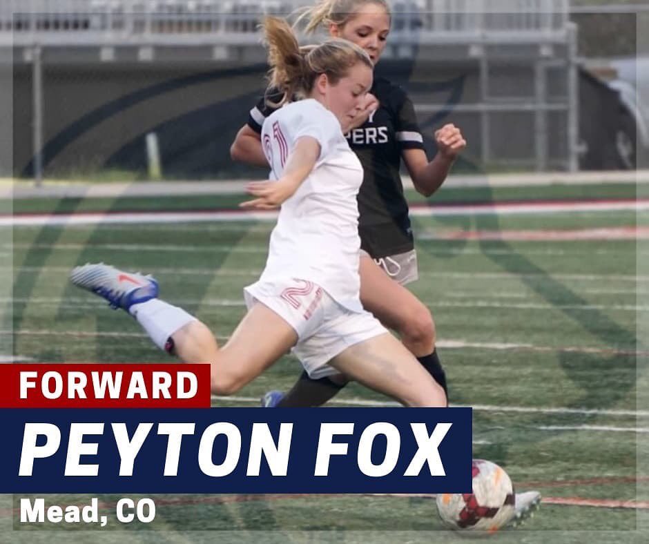 Packwomensoccer's tweet photo. Peyton, welcome to the Pack!🤘⚽️🏆 #nationalsigningday #developingchampions #2019 https://t.co/ckgknKYsMf