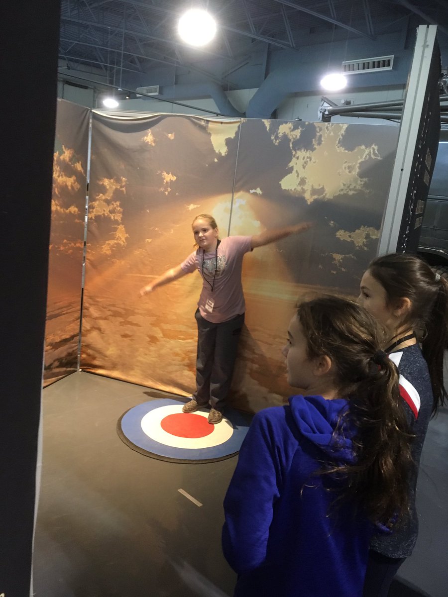 BanhamJennifer's tweet photo. Students continue to show such respectful interest in our content speakers! Thank you, Mr Frank Misztal, for sharing your vast experiences in UN peacekeeping missions. S's also loved practicing their own skills in the Ace Academy Flight Simulator! #learningthroughothers https://t.co/cOnx6v2RXH