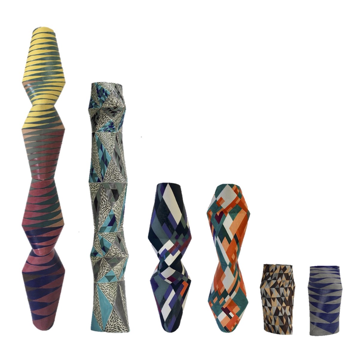 cole_ceramics's tweet photo. Twisted Ovals: from vases to totem poles. #ceramics #ukart #investinginart #investinginceramics #lifestyle #lifestyleart #collectingceramics #ovalvases #geometricpottery #totempoles #vases #carolinecoleceramics #keramica #ceramica #pottery #craft #livingwithart #londonartist #art https://t.co/ij8nSxYzA2