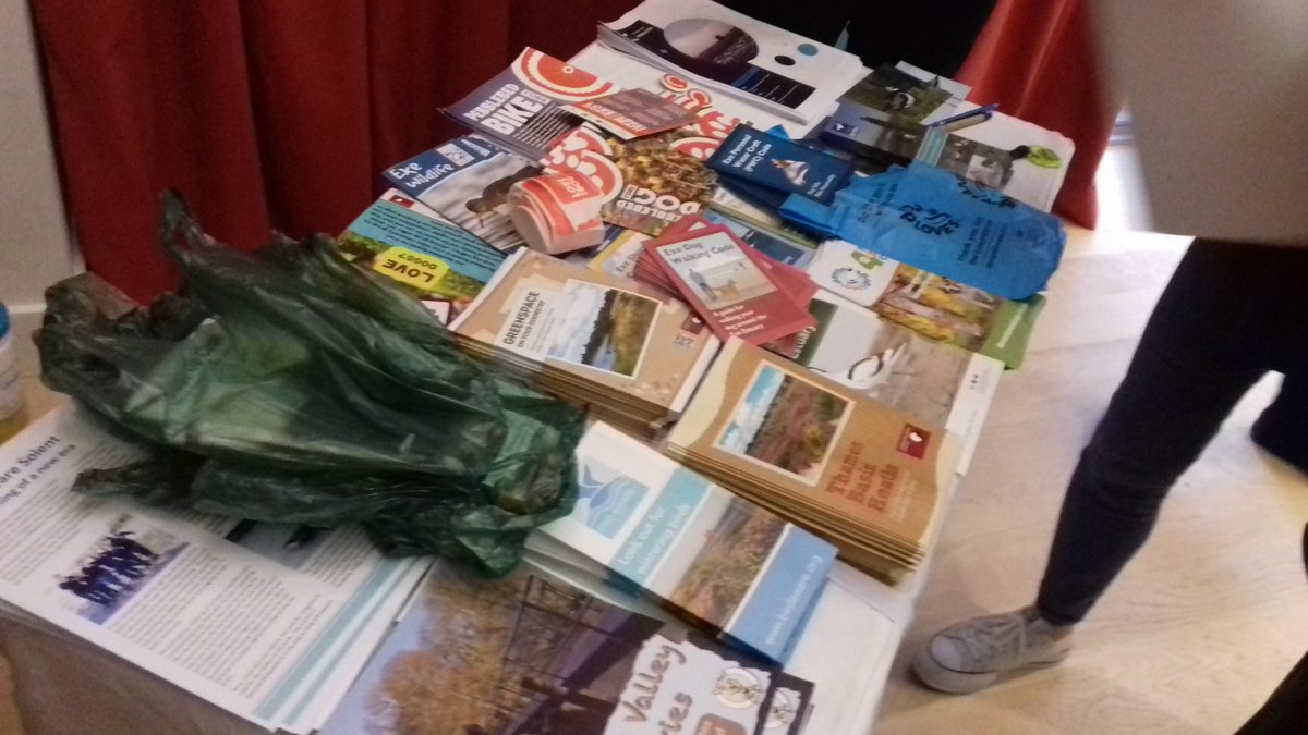 Birdwisenk's tweet photo. We had a fantastic time at the #MitigationMeetUp today, sharing ideas with other great projects working to protect wildlife. Thank you @BirdAwareSolent for organising! See you next year in North Kent βΊ https://t.co/7gduSnLmHY
