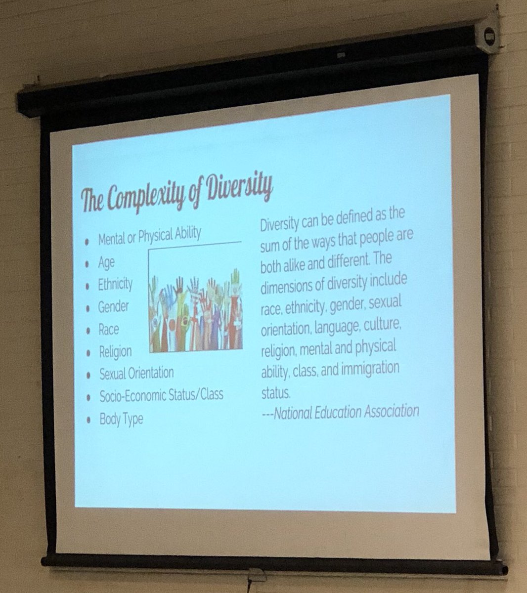 MrsGreisinger's tweet photo. Incredible Literacy Night at Clarke Middle earlier this week! I loved seeing students engage with excitement talking about their favorite books. @cmslibrarylady @diversebooks @pacylin @angiecthomas #WeNeedDiverseBooks #WNDB #WindowAngle #TheHateUGive #EDMG2019 https://t.co/aQ0ANbgUkp