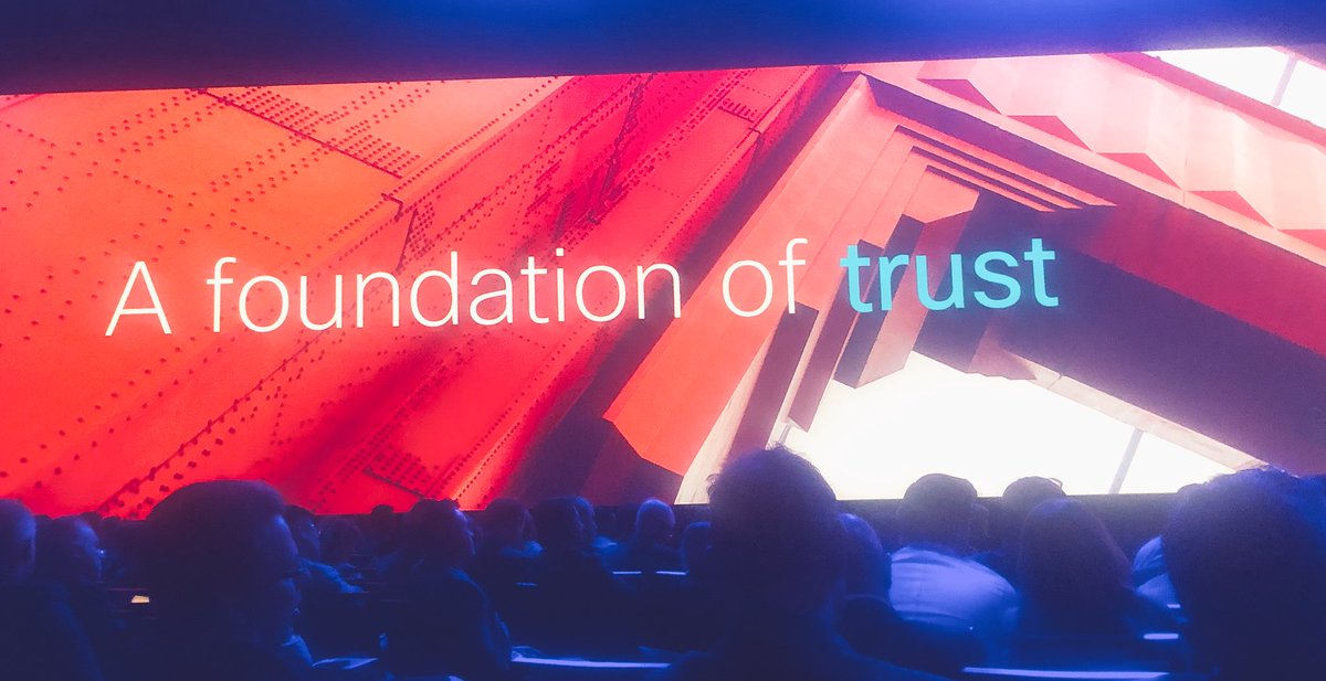 StephanieDigitl's tweet photo. „Trust doesn’t mean you’re perfect. It means: you make a mistake and you fix it.“ Powerful words from @ChuckRobbins closing #ciscoPS18 @CiscoPartners https://t.co/lHThDyR327
