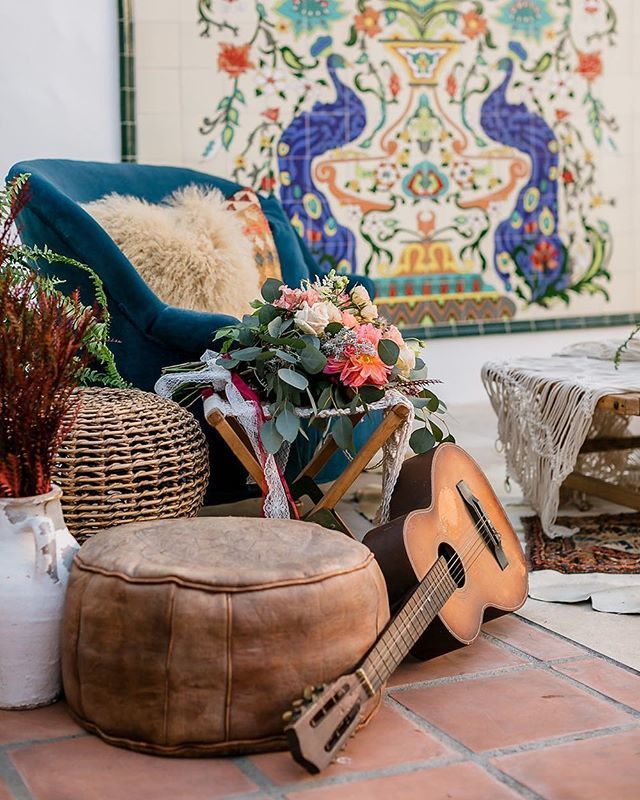 Pick your favorite seat! They are all comfy. 💙 Pictured is our Langley Chair that can be combined with the Mocksville Pouf. As featured in @ceremonymagazine. || Venue: @laventuraeventcenter | Planner: <a href="/eventsbycori/">Cori Sponagle</a> | Photography: <a href="/sarahmackphoto/">Sarah Mack Photo</a> | Film: @vpcustomfilmsFlorals…