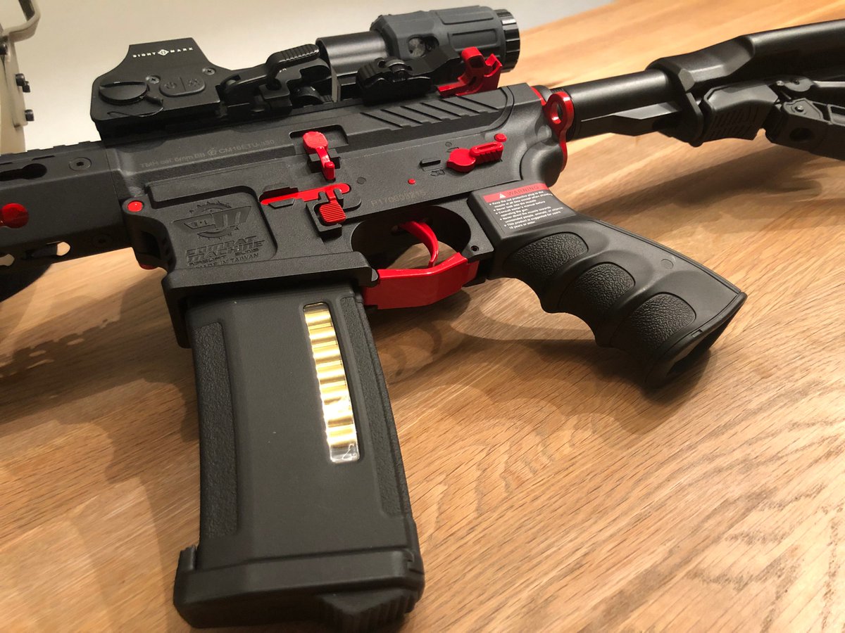 SwissWolvesAS's tweet image. just got our new bae #1
instagram.com/swisswolvesair…