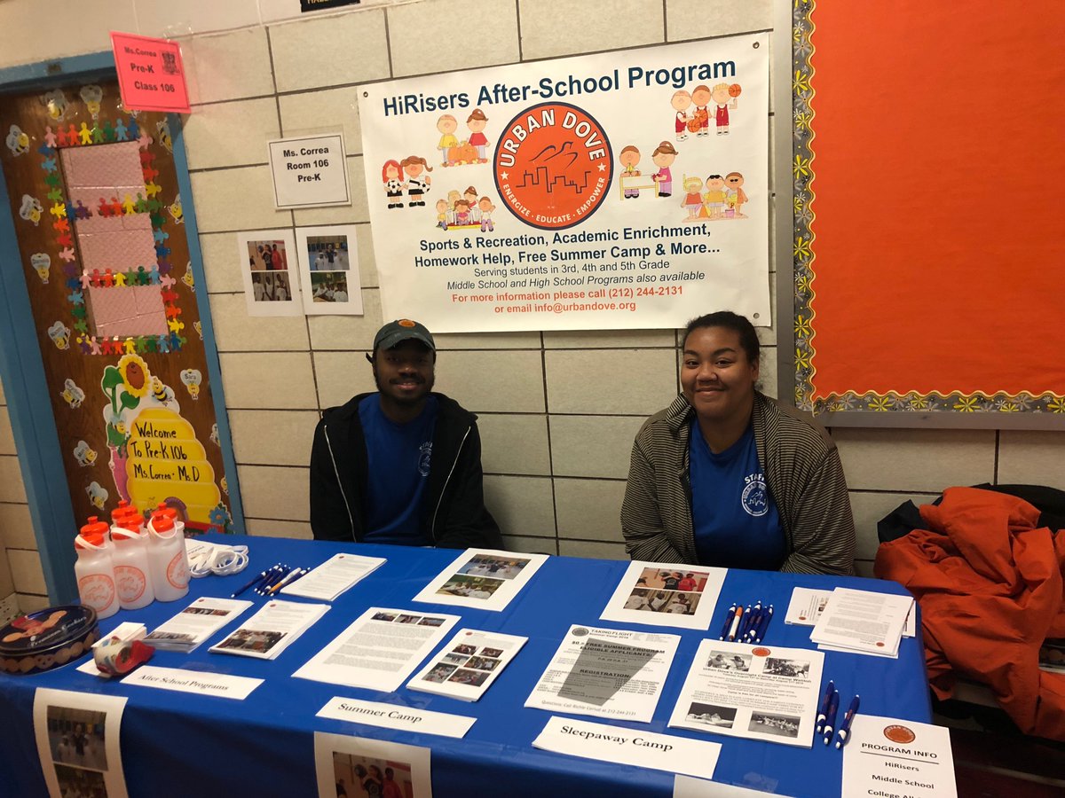 HiRisers staff are recruiting participants at PS 130's Parent Teacher Conferences tonight! HiRisers provides a free after school program, and UD Team students get professional training and experience to start building their resumes! #EachOneTeachOne #UrbanDove #UDTeam