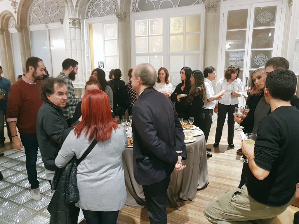 depo_es's tweet photo. 🥂 #PremiosProvinciaisXuventude Nesta serán de celebración da creatividade e da forza da #mocidade non podían faltar uns bos petiscos! Ata a próxima edición! https://t.co/3ZTBgE2cYp
