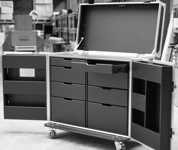 Flightcase_WH's tweet photo. Check out this double width toolbox flightcase, which opens up to provide you with plenty of storage space. 

#tools #toolbox #roadtrunk #custom #customcases #protectioncases #protectyourgear #safekeeping #flightcase #flightcasewarehouse https://t.co/aYXzvOf3Tc