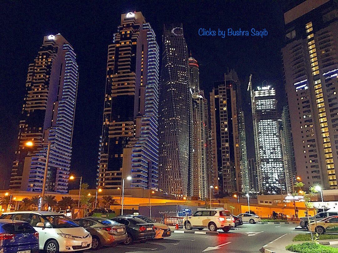 Bushra_Saqib6's tweet photo. Take Out the Camera and  Do your Favourite thing.Let’s do Some Clicking !
@ClicksbyBushra #ClicksByBushraSaqib 
#DubaiWorkLife #DoWhatYouLike
 #Photography #SkiesOfDubai https://t.co/8H9z7HQYeu