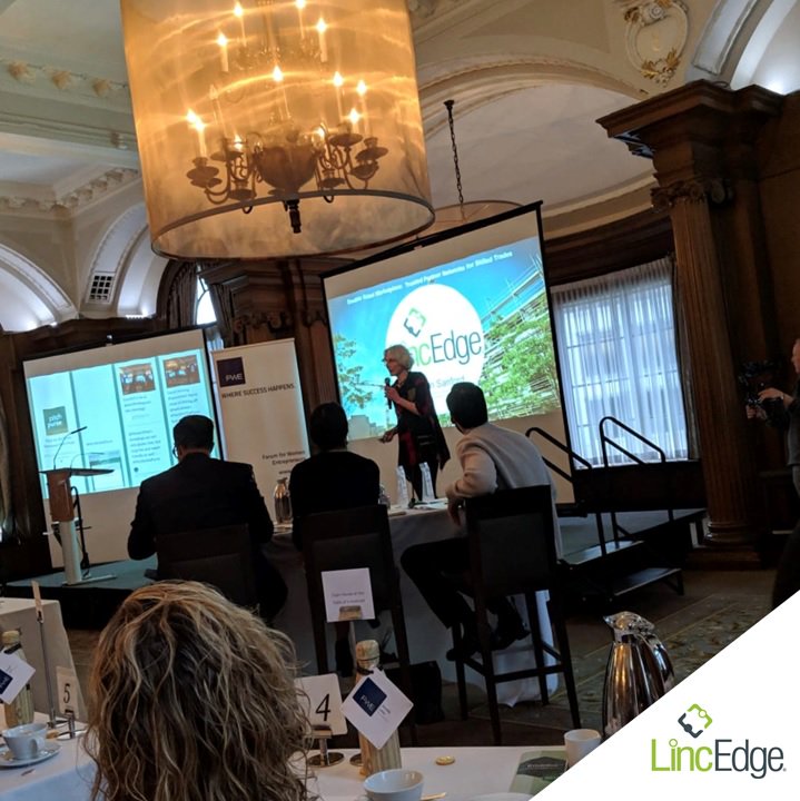 LincEdge's tweet photo. Another session of "Pitch for the Purse" @fwecanada happened today and LincEdge was very well represented! Marilyn Sanford, our CEO, presented live 5-minute courses! It was a pleasure to be among the 10 semi-finals. #pitchforthepurse #lincedge https://t.co/4CqBhZtK7J