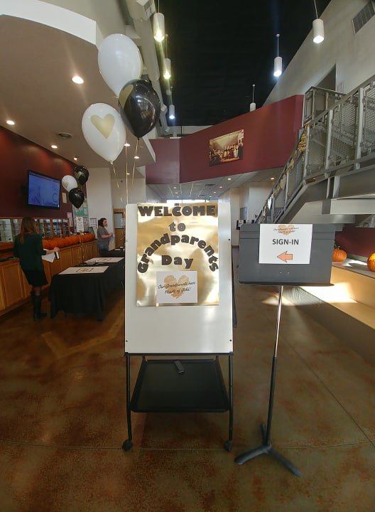 LovelandClassical tweet media