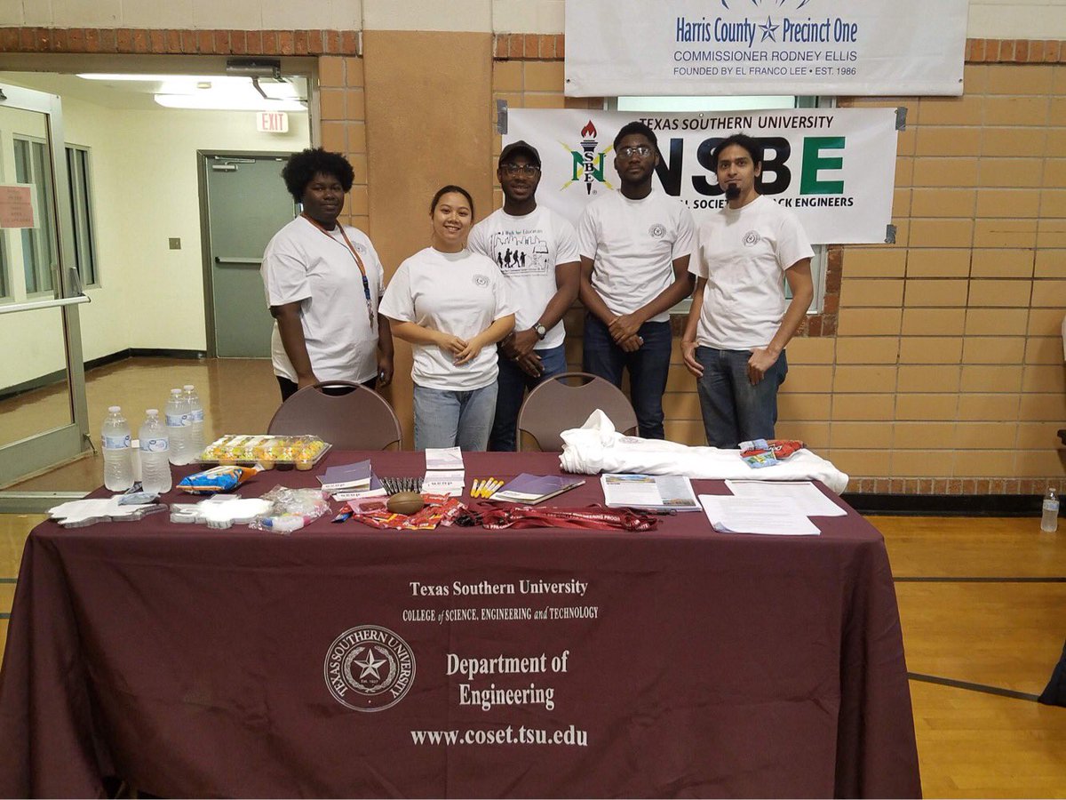 R5TXZone's tweet photo. #ChapteroftheWeek
Our Texas Southern University Chapter participated in the Shell Oil STEM Showdown. Where our collegiate members coached teams of students from Southwest High School. GREAT JOB 🧡
#R5SUCCESS @TxSU_NSBE https://t.co/R5716a0xu0