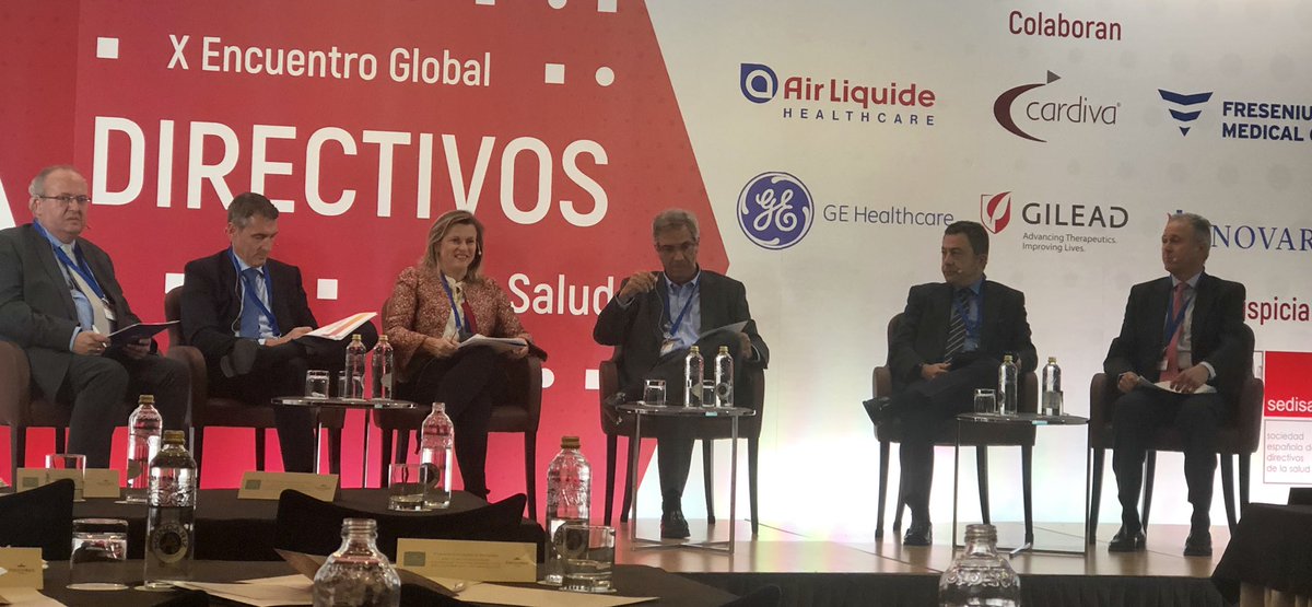 hoyosvm's tweet photo. Comienza la Tercera Mesa de Debate: “el día a día de la gestión de un hospital: diferencias y similitudes de cada modelo” #EDS10 https://t.co/cbjkJGviUf