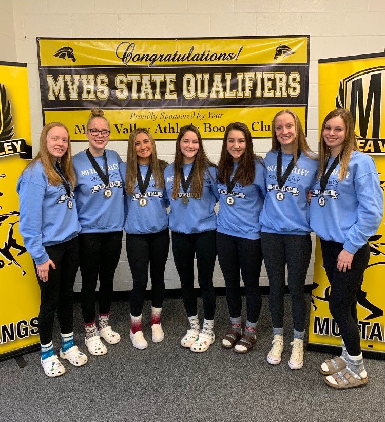 These girls are ready for STATE tomorrow!! Excited to see some awesome swims happen!!! #State7 #Flight2018 

Thank you to <a href="/MeteaAthletics/">Metea Athletics</a> <a href="/MeteaBoosters/">Metea Boosters</a> for the state send-off breakfast this morning!! 

<a href="/MVPrincipal1/">Principal Echols</a> <a href="/meteavalley/">Metea Valley HS</a> <a href="/Marty_Mustang/">Marty the Mustang</a>