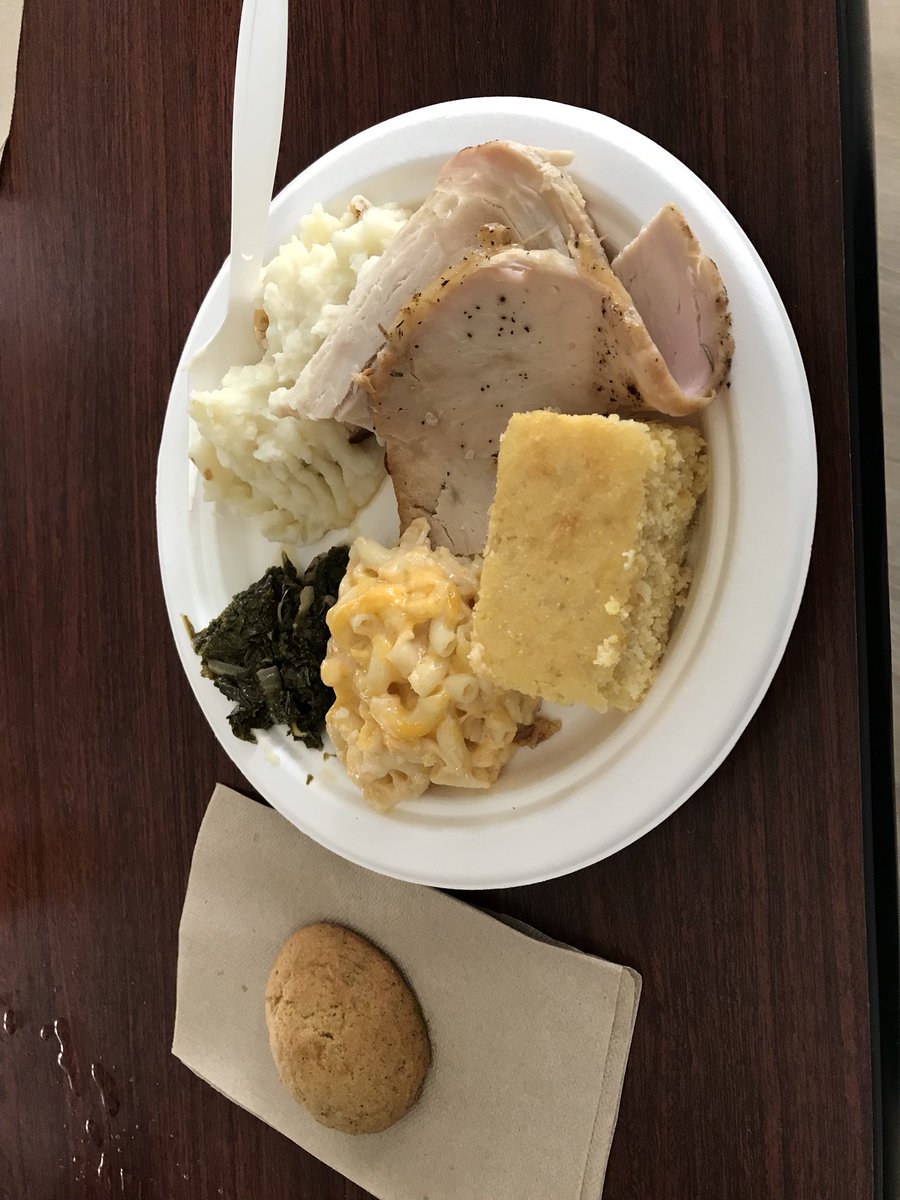 PrincipalPraest's tweet photo. Itβs starting to look like the holidays at Discovery! #culinaryrocks #thanksgivingfeast #ihopetheresleftovers @KevenMacDonald @SLSBorgesNUSD @NatomasUSD https://t.co/ZgqO4pDjha