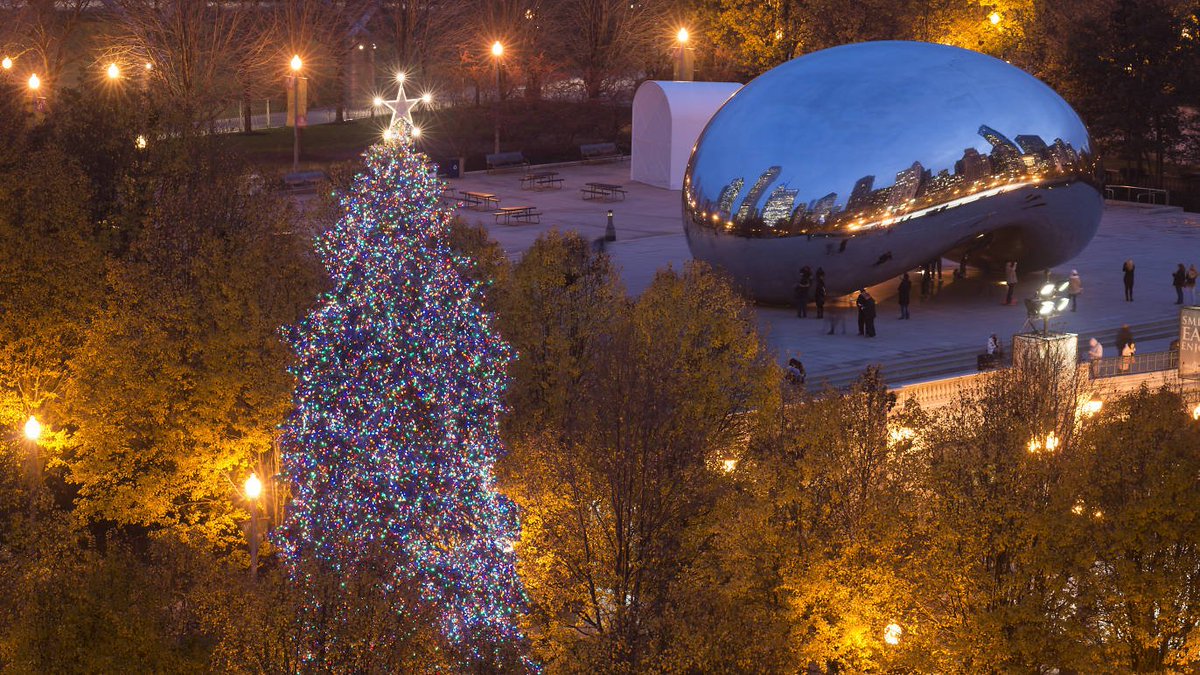 Between tree lightings and ice skating, there's a lot going on in Chicago this weekend.
bit.ly/2ngTlmF