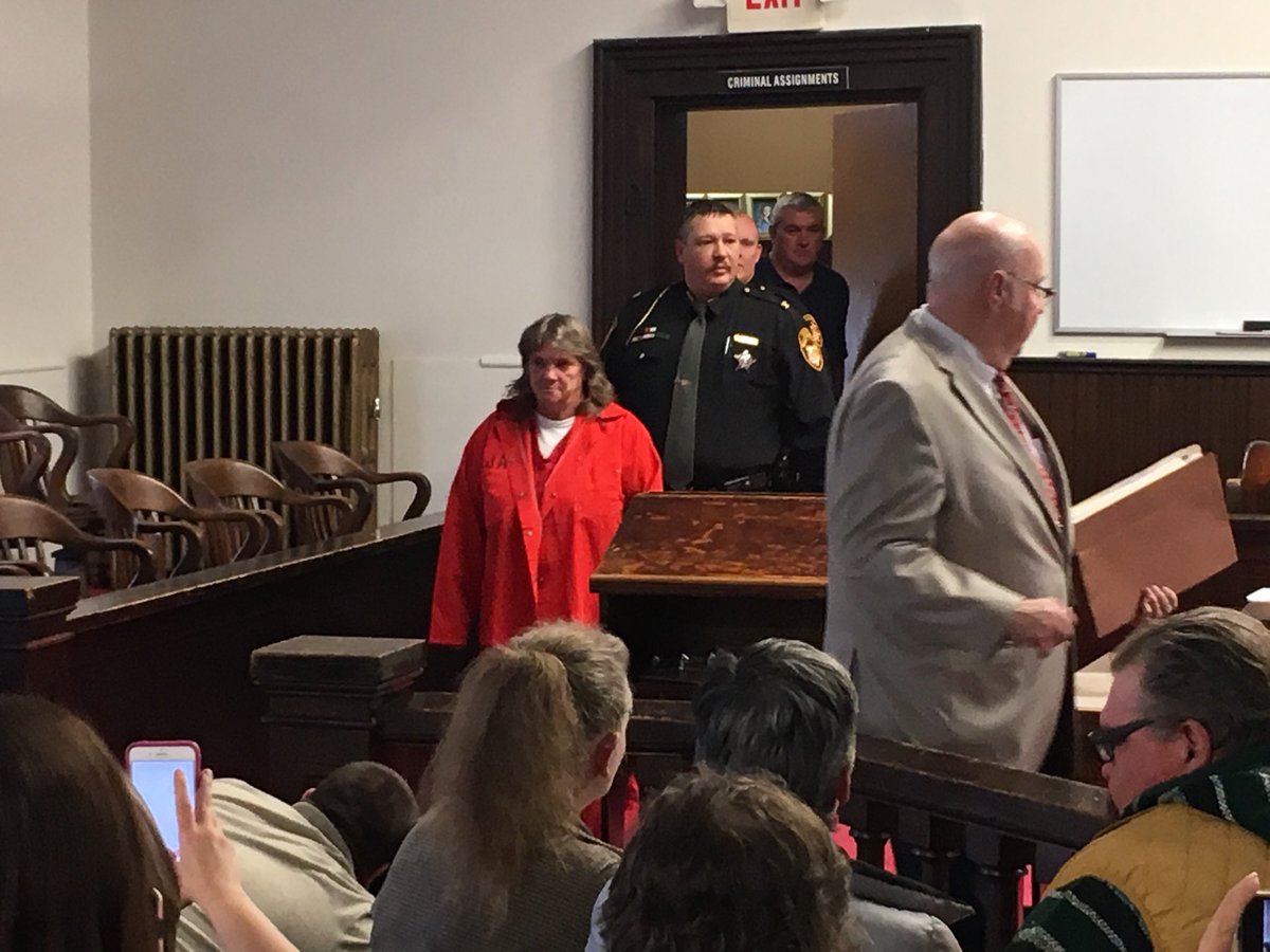 Bond set at $50,000 for Rita Newcomb in connection with charges for Rhoden family murders.  ⁦<a href="/WCPO/">WCPO 9</a>⁩