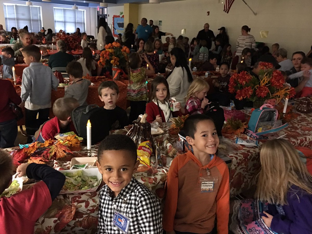 Christa Graff tweet media