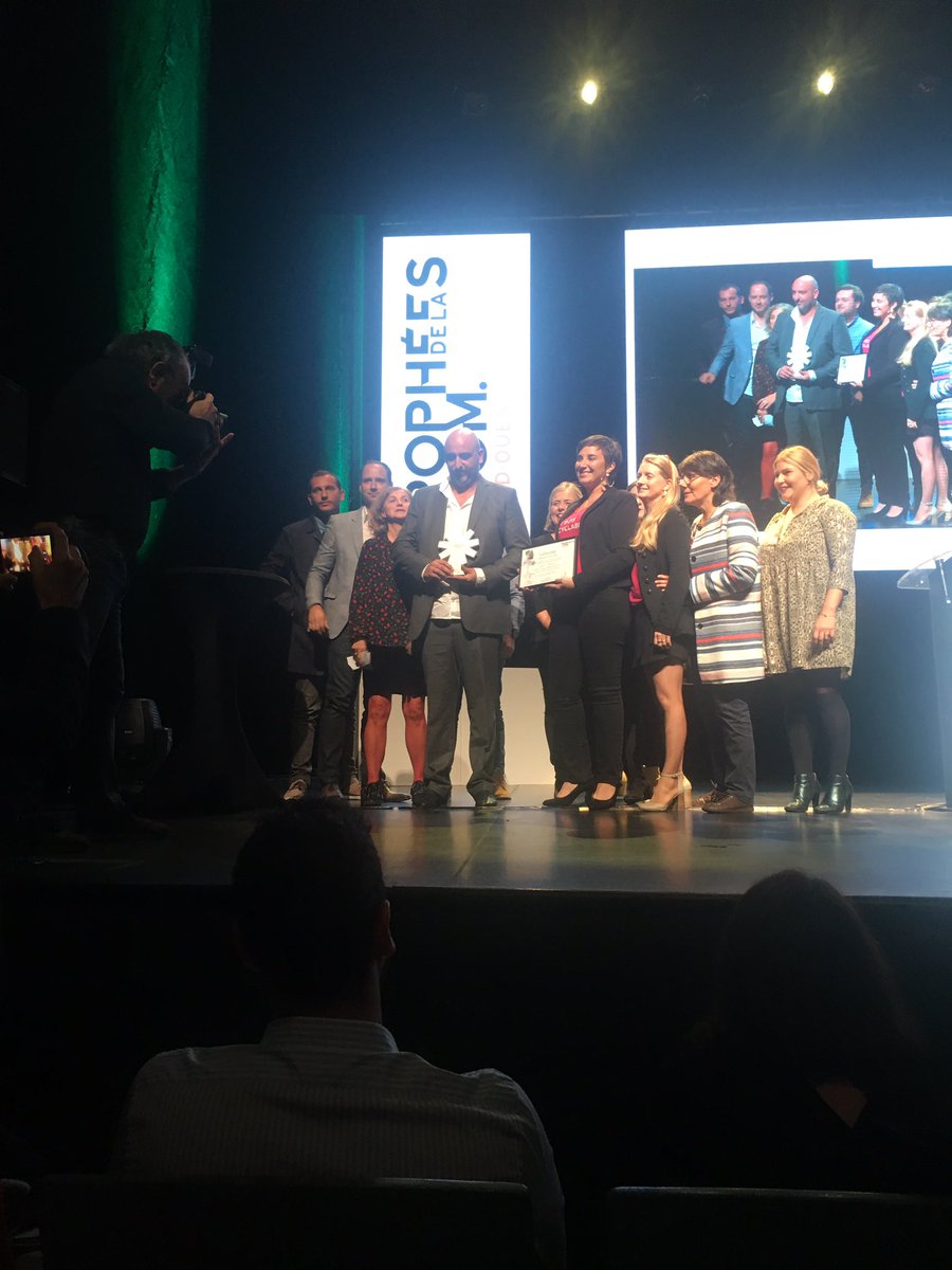 Frédérique Michely (@frederiquems) on Twitter photo Bravo à toute l’équipe rochelaise <a href="/SymapsA/">Symaps Atlantique</a> pour son prix aux #Tropheescom à Bordeaux pour sa belle campagne #jesuisrecyclable #icicestlarochelle Bravo à toute l’équipe rochelaise <a href="/SymapsA/">Symaps Atlantique</a> pour son prix aux #Tropheescom à Bordeaux pour sa belle campagne #jesuisrecyclable #icicestlarochelle