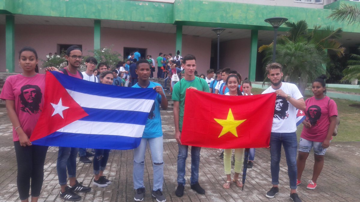 oly901026's tweet photo. Nuestra @universidad_uci es ejemplo de solidaridad y constancia #Cuba #Vietnam @feu_uci @nataliauci16 @yadelis1234 @silvanouci @Leojcaballero41 https://t.co/rcU8PTxQ5k