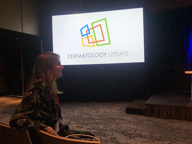 DrSkotnicki's tweet photo. Speaking to Canadian Dermatologists about my book #Beyondsoap and the rise in allergic reactions to skincare #dermatologyupdate2018 #skincare #soapvscleanser #skinpH #skinmicrobiome https://t.co/jiB7G9FEWC