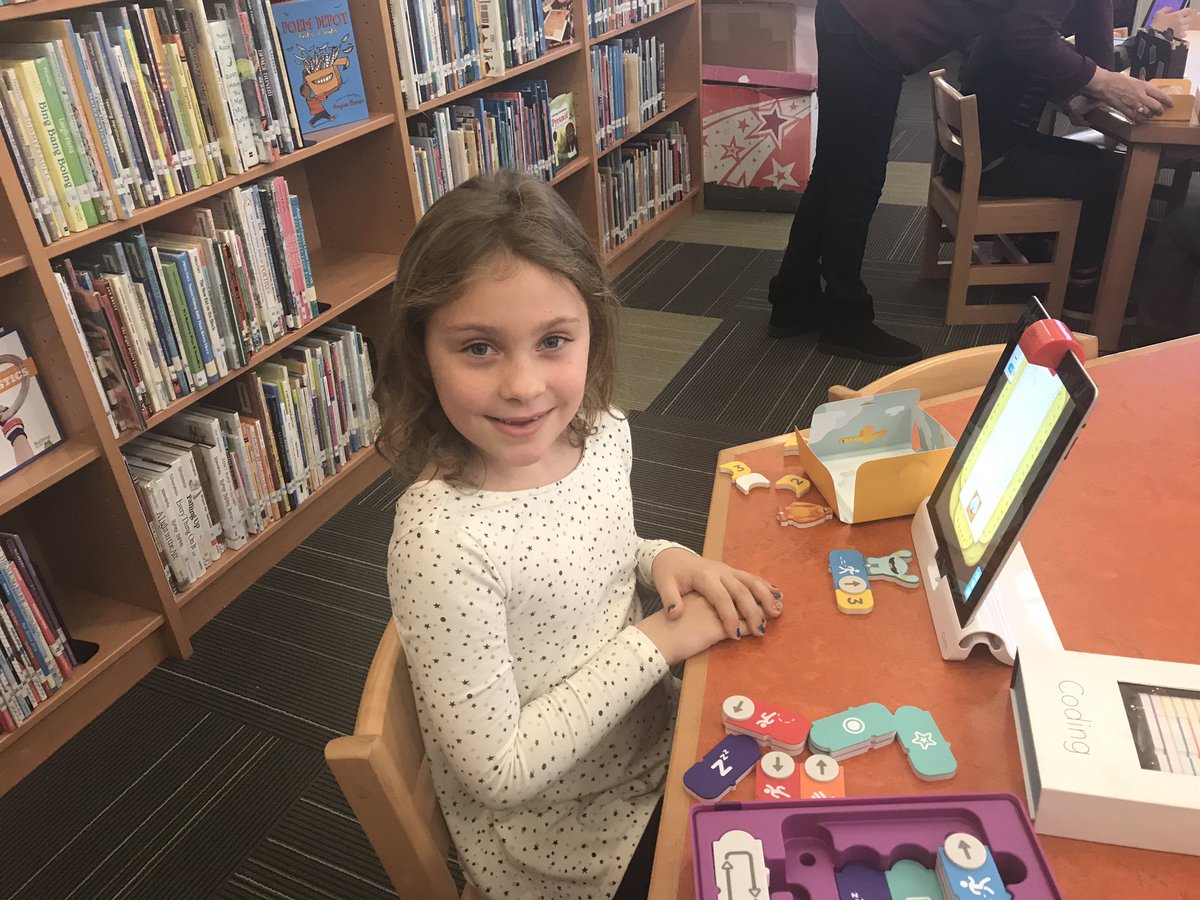 Nodell_library's tweet image. Using @PlayOsmo #CodingDuo to hone our #coding skills! @Hampton_Street