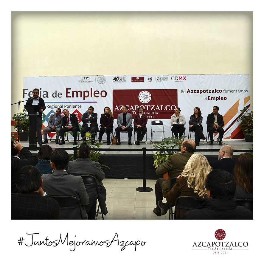 AzcapotzalcoMx's tweet photo. El alcalde Vidal Llerenas acompañado de cámaras empresariales, instituciones de educación media y superior así como la Lic. Claudia Luengas de STyFE #CDMX inauguraron la #FeriaDeEmpleo2018 en #Azcapotzalco #TuAlcaldía #JuntosMejoramosAzcapo ¡Regístrate! 👇
https://t.co/nTpjAJgy6k https://t.co/DnC9pg2BFV