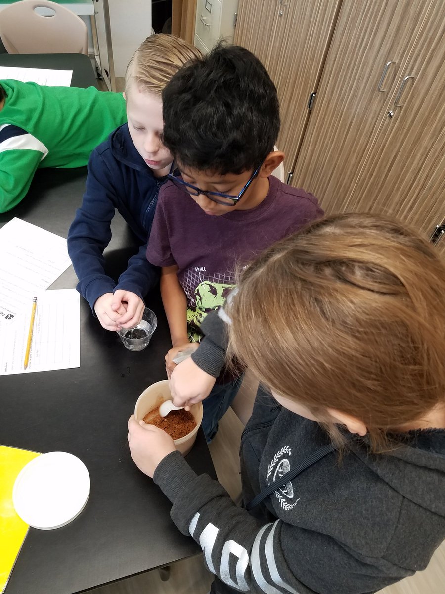 stewteaches's tweet photo. #PromiseToRead in Science Lab!The boys and girls had so much fun with Ms. Amanda reading to us before we got into our soil investigations! THANK YOU NWP group. @Golbowtweets https://t.co/iF6nsvSwZ9