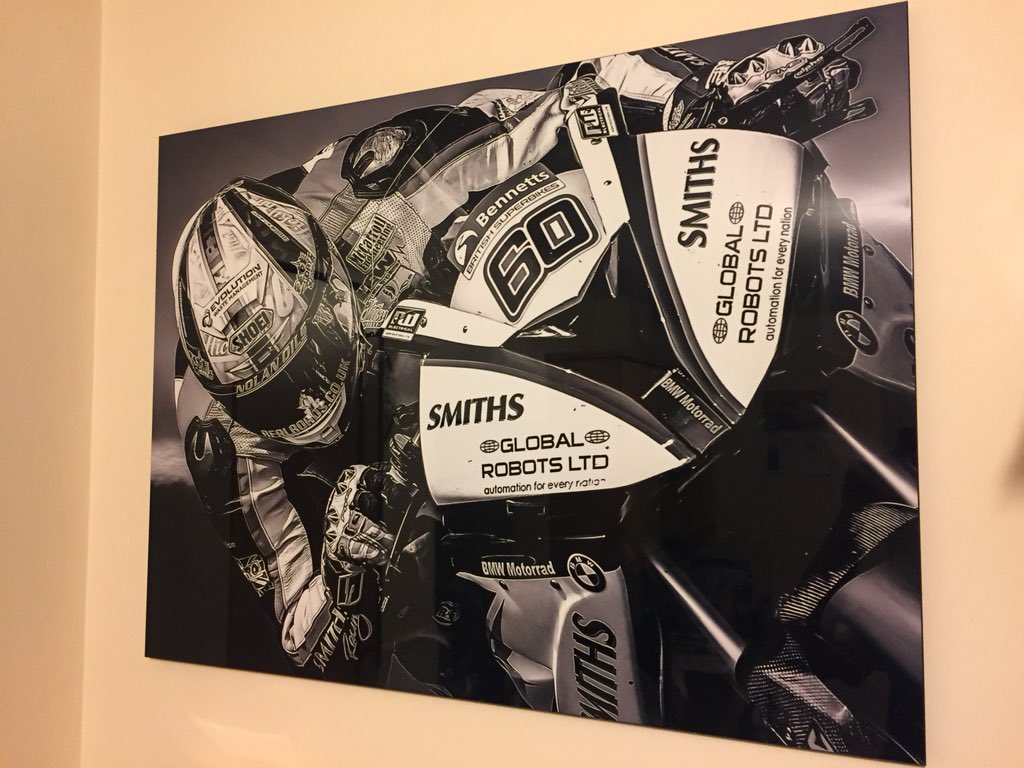 KRussen86's tweet photo. @DatatagID @peterhickman60 @MacauGPbikes @ShoeiHelmetsUK @motorcyclelive @BathamsRacing @BMWMotorradUK #DataTagID 🙏🏻🙏🏻🙏🏻 #MassiveHickyFan #TeamHickman https://t.co/THYGxU13vl