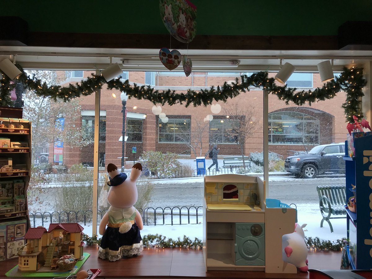 Winter is here @ Growing Tree Toys ❄️❄️