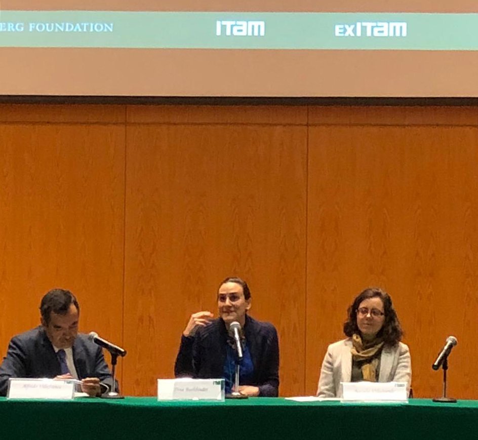 EparaCompartir's tweet photo. 🔸#México #CompromisoSocialITAM
🔹Nuestra Fundadora y Presidenta @dinabuchbinder presente en el "Proyectos Disruptivos Liderados por Mexicanas", dentro de la 5ª edición del “Seminario de Compromiso Social del @ITAM”.

Sigue la transmisión en vivo: https://t.co/VTAmCf8wzg 

￼ https://t.co/uUwkhuSww6