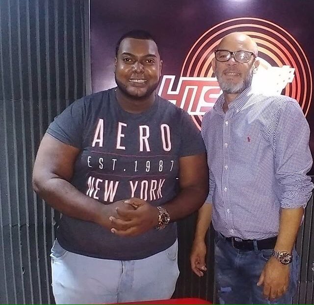 DavisDanielrd's tweet image. Este #TBT fue en Hits 92.1fm, con el rubio blondy.  #DavisDaniel #DavisFamily