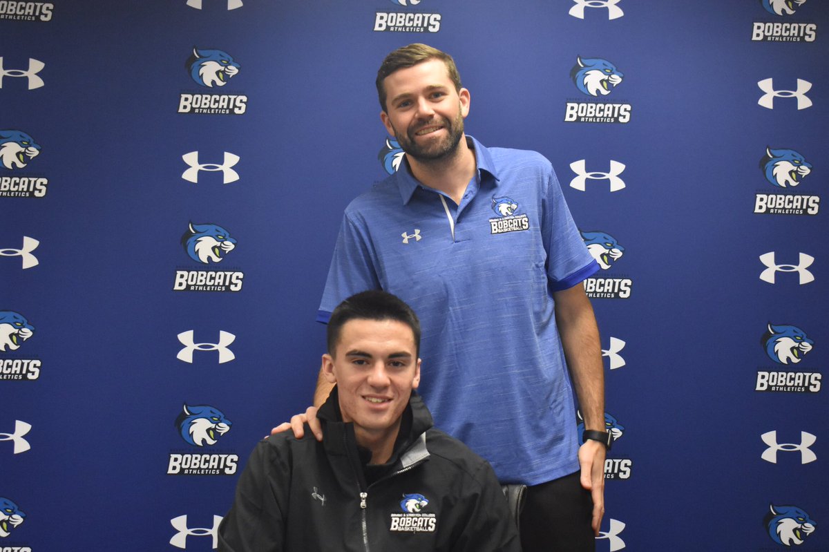 First kid to sign with us. First kid to sign with a four-year. Congrats again <a href="/MannyJingco/">Manny Jingco IV</a>! Been 7 months between these pictures!