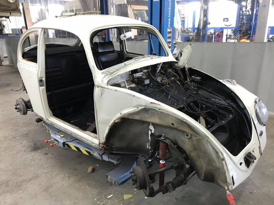 VolksRepairs's tweet photo. Volgende patiënt!  Neus correctie en plastische chirurgie ✔️#vw #schadeherstel https://t.co/eTDI8ME97w