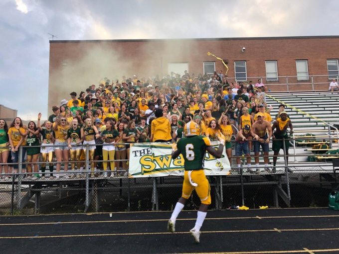 Hornets we need every single one of you in the stands tomorrow!! Show up and let’s get LOUD to watch our boys roll over Oakdale🐝🐝 #SWARM