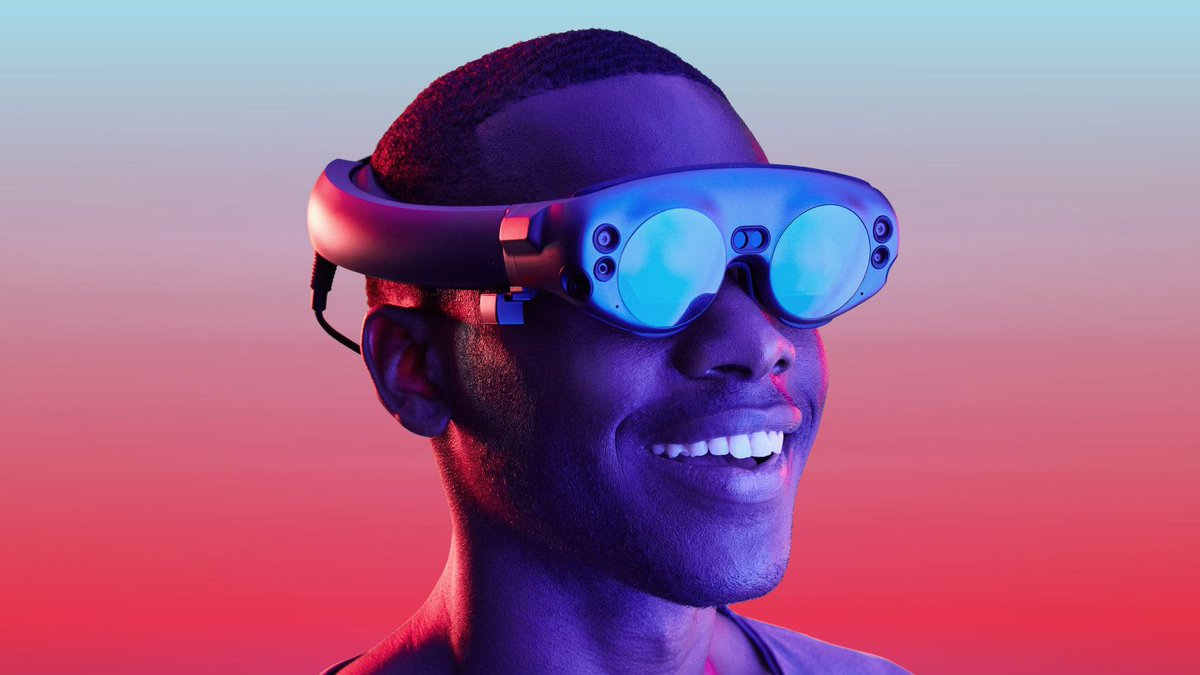 OfficialVRology's tweet photo. Magic Leap is Offering Individual Developers up to $500K for Their AR Projects https://t.co/45w7VGeFla via @RtoVR #VR https://t.co/hqNlsQV0v1