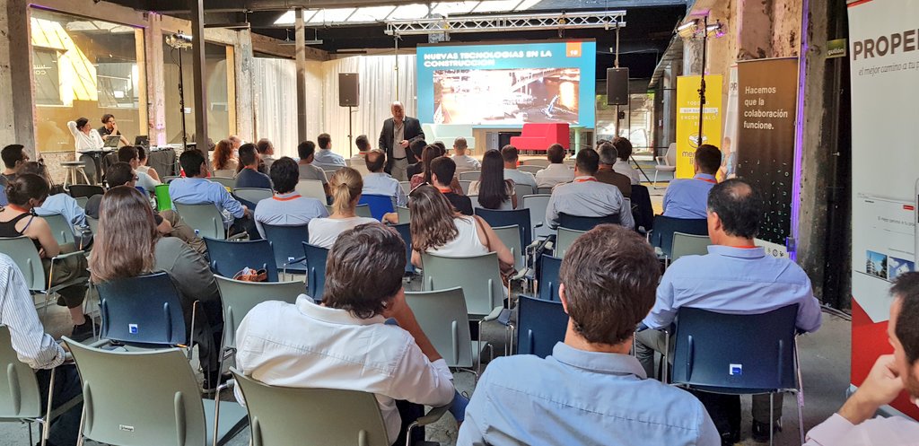 RafaelValek's tweet image. #ProptechWorkday @SinergiaCowork @SinergiaDesign #Parking 
#nichos #desarrollaresinmobiliarios #innovación