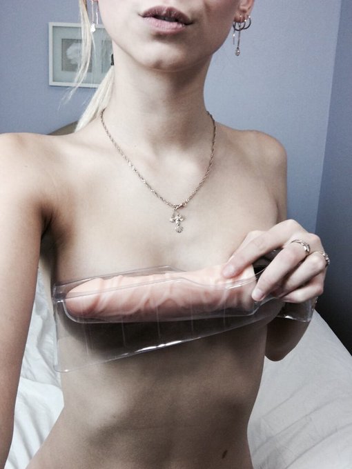 U me and my new baby🥖 be here tomorrow night💦 https://t.co/4BzOpPjpBZ<a href="/tag/boobs"class="tags"><span>#boobs</span></a><a href="/tag/fifaworldcup"class="tags"><span>#fifaworldcup</span></a><a href="/tag/miagreat"class="tags"><span>#miagreat</span></a><a href="/tag/fwc2014"class="tags"><span>#fwc2014</span></a><a href="/tag/russ"class="tags"><span>#russ</span></a>