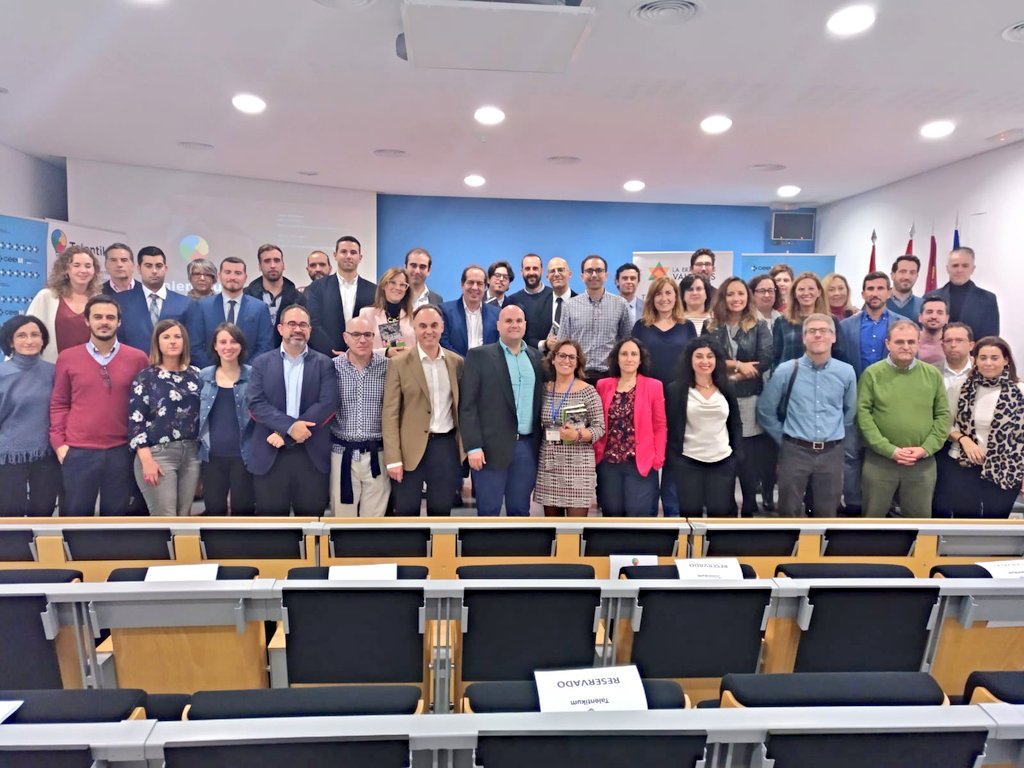 fundacionfade's tweet photo. Encantados de asistir a la presentación de #TalentoMillennial de @talentikum y aprender de la mano de grandes como @juancarcubeiro https://t.co/40okgNQAh6