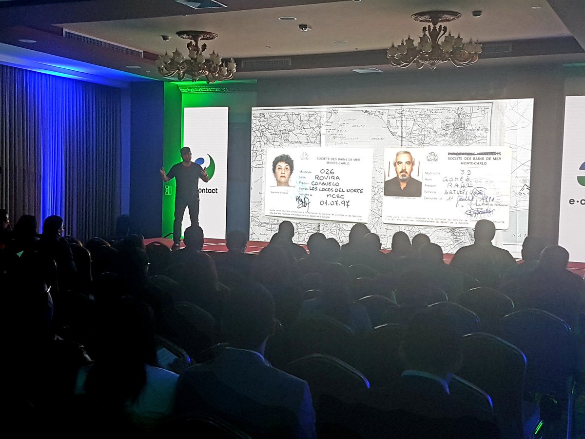 CCDAY_Peru's tweet photo. Estupendo cierre de jornada #CXDAY 2018 a cargo de Fernando Gómez Rovira.! https://t.co/jIxAfUuHRD