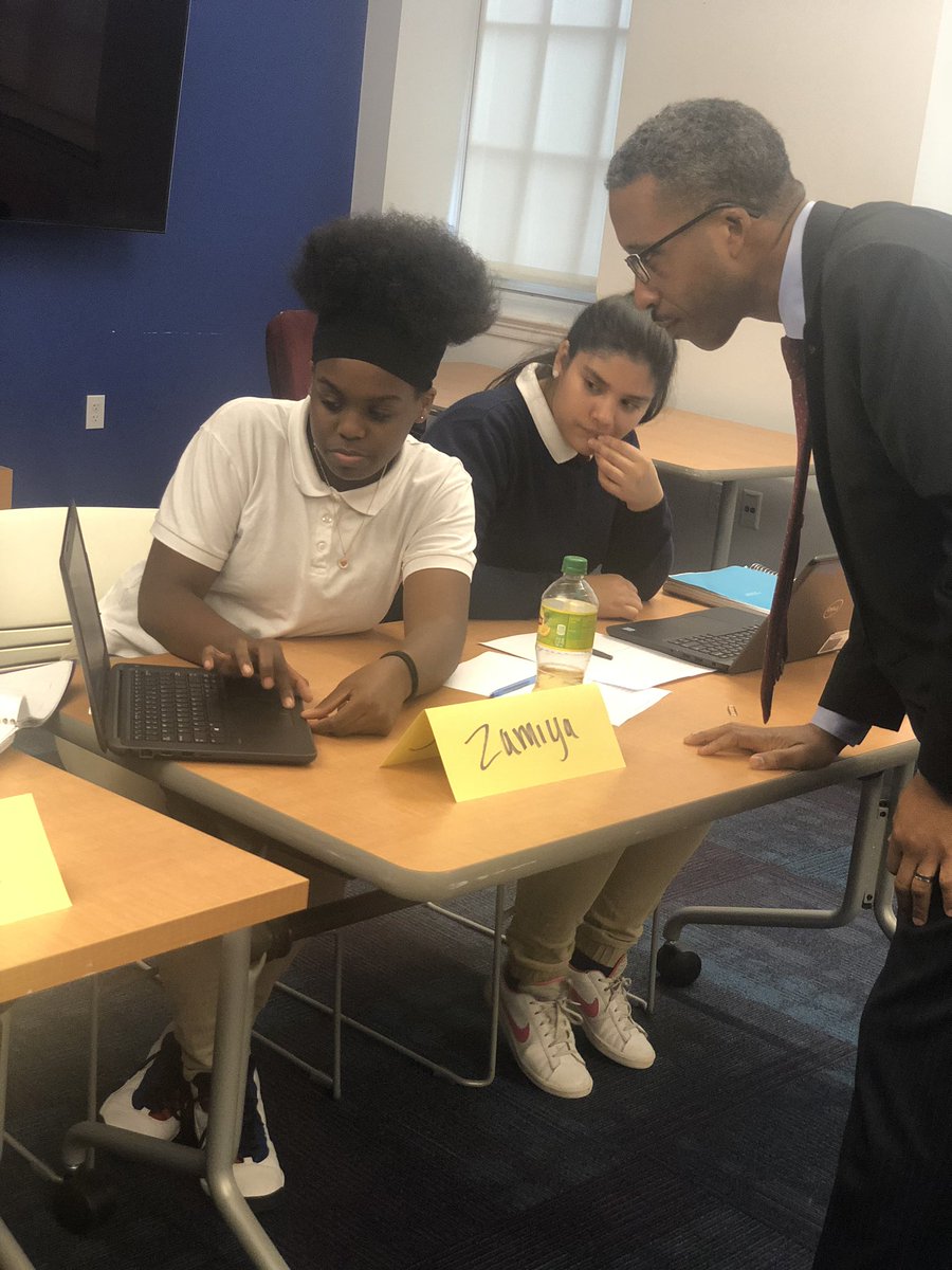 CM_McDuffie's tweet photo. Councilmember McDuffie visited the Project-Based Instruction class sponsored by GWTeach at McKinley Middle School. Students were tasked with designing concepts for community centers. https://t.co/CCuMIx95kP