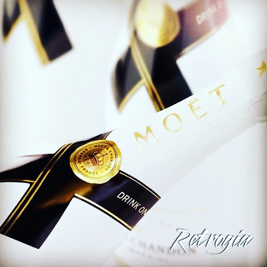 retrogia's tweet photo. Life is about moments. Don't wait for them. Create them @retrogia on Saturday - Nov. 17, 2018

Retro Fashion Party to Benefit Charity by supporting the @iriefoundation
-----
@MoetUSA Ice Imperial
Drink Responsibly! 🥂
We strongly suggest using @Uber 🚘 or @Lyft 🚘 https://t.co/AFO9tVH5pl