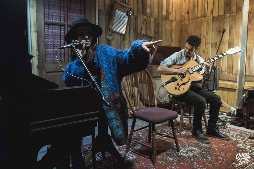 Hey you! Miércoles 21 de Noviembre nos encontramos en <a href="/ElUniversalBsAs/">El Universal espacio</a> en otra #openbluesnights de <a href="/Open_Folk/">Open Folk</a> ! Un hermoso compartir de música salida del alma, enmarcado en el respetuoso silencio del público.
#gratis 🚨 Mucho #amor ! 💜